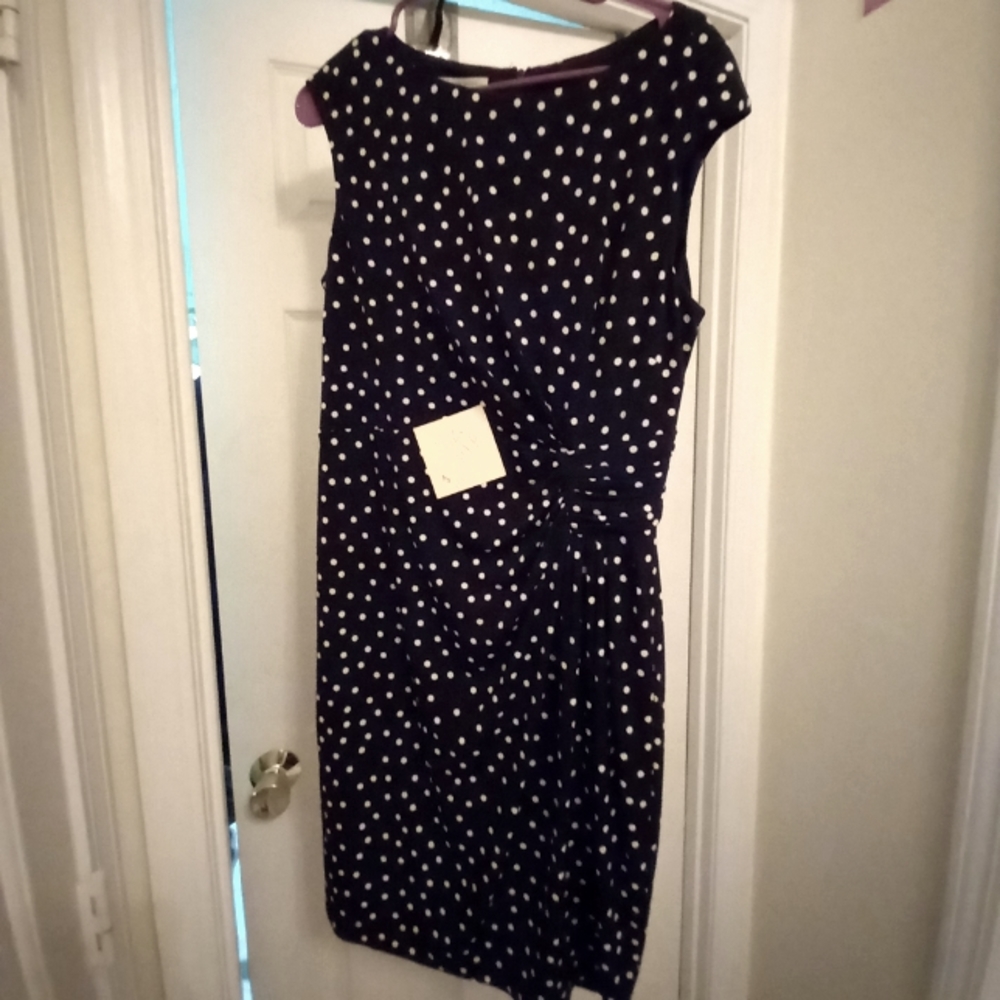 Woman's dresses